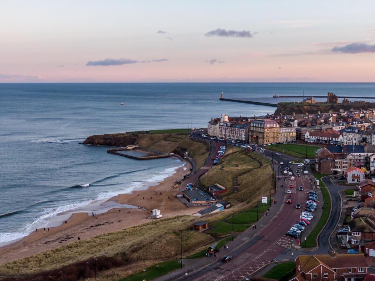 The Beach Front Apartment, Amazing Frontline Sea Views Tynemouth Exterior photo