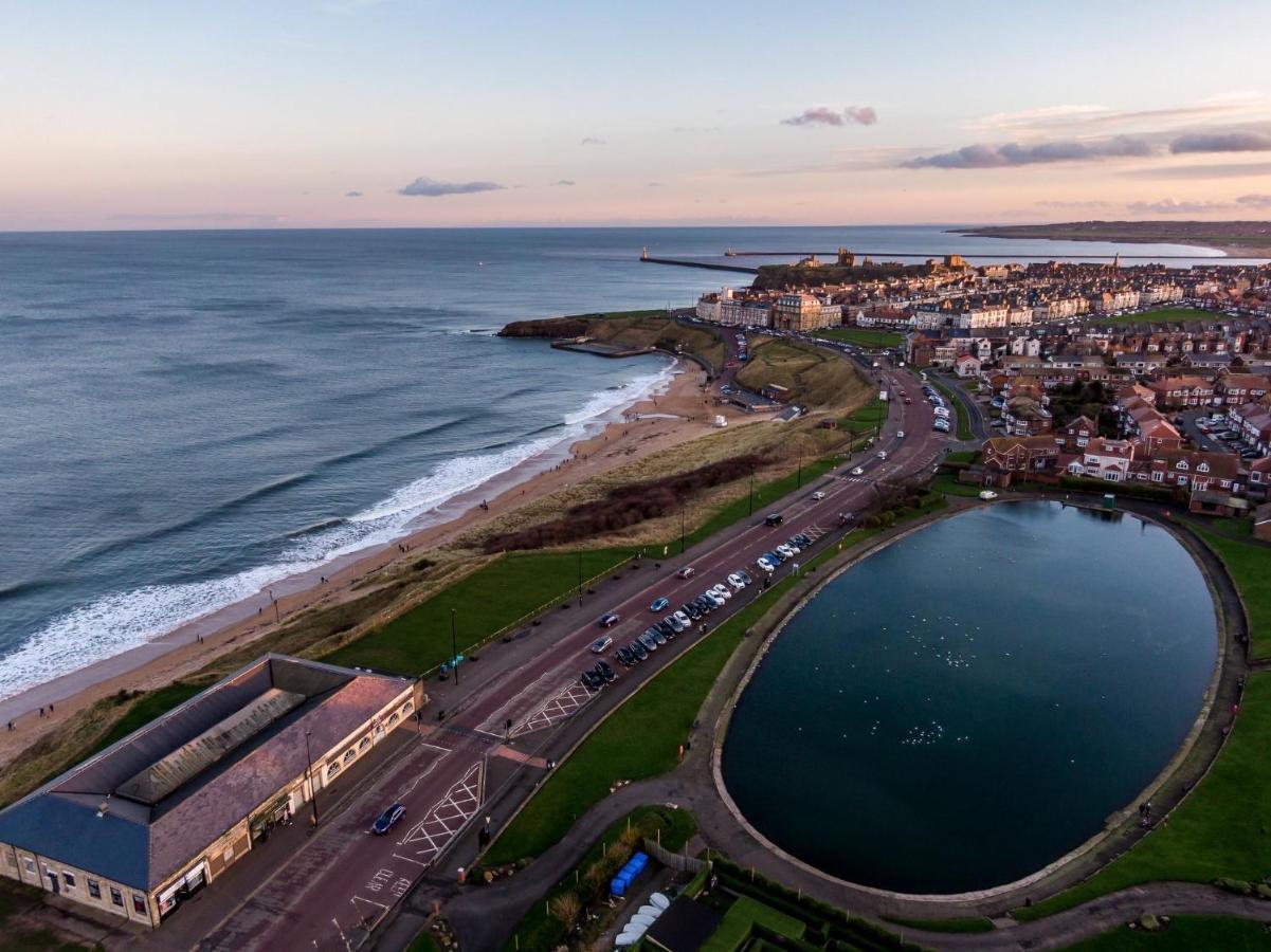 The Beach Front Apartment, Amazing Frontline Sea Views Tynemouth Exterior photo